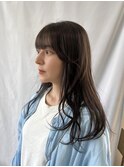 トーンダウンで透明感アッシュ