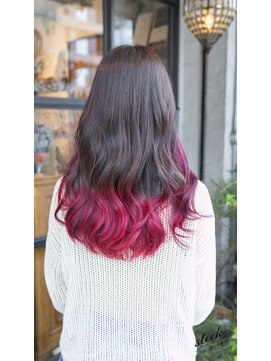 スリーク(sleek) 裾カラー