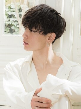 ユーフォリア 渋谷グランデ(Euphoria SHIBUYA GRANDE) ナチュラルマッシュ ニュアンスパーマ 刈り上げ MOMO