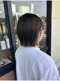 オリーブベージュ×ボブ