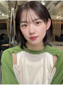 切りっぱなしボブチェリーブラウンミニウルフ前髪縮毛矯正表参道