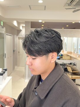 メレ 仙台(Mele) センターパート/ニュアンスパーマ/フェザーパーマ/メンズカット