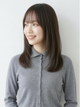 キビト(kibito) 薄めバングロングレイヤーカットハッシュカット新宿20代30代40代