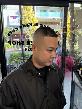 シックスバーバーショップ(SIX BARBER SHOP)の写真/【中野南口駅前1分!】男が憧れるスタイルにするならsix barber shopへ！メンズヘアはカットが決め手★