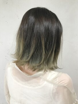 アジールヘア 東上野店(agir hair) 外ハネボブ/オリーブグラデーション【上野/東上野】