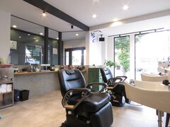 barber shop SALUT【バーバーショップ サリュー】　