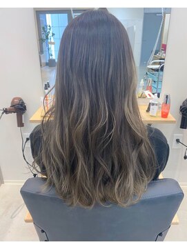 モルニ(MORNI) 髪質改善_マロンベージュ Aラインボブ かきあげ