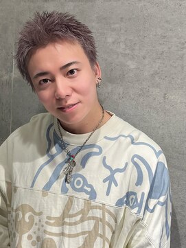 ゴールドシブヤ(GOALD SHIBUYA) ツイストスパイラル波打ちスパイラルセンターパート刈り上げ束感