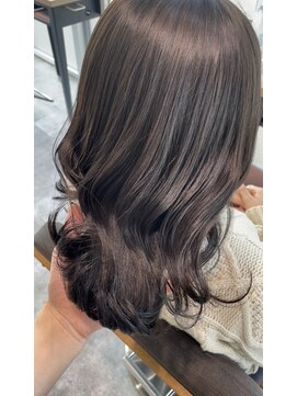 テラスヘアラボ 新潟駅南(TERRACEhairLab.) 【透ける暗髪】アイスグレージュ