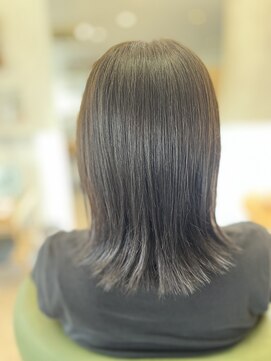 トアン(toan) 外ハネスタイル