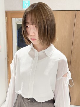 ラミエ バイ メルト 吉祥寺(lamie by melt) "久保田"ハイトーンカラーグレーベージュフェイスレイヤーボブ