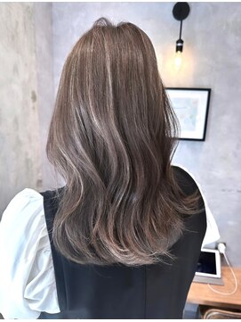 ルア モアナ バイ ヘッドライト 小田原2号店(Lua Moana by HEADLIGHT) 【Moana Lua】#ハイライト#ブリーチ#くびれヘア#トリートメント