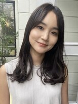 ガーランド (Garland) 大人かわいい艶髪ベージュレイヤーカット小顔顔まわりレイヤー