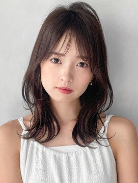 アグノス 青山(Agnos) 大人ガーリー似合わせカットミディアムレイヤーカット