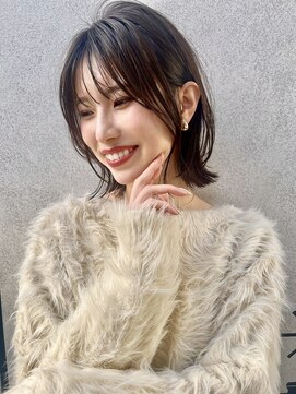 プランツヘアー 博多似合わせカット　ミディアムレイヤースタイル