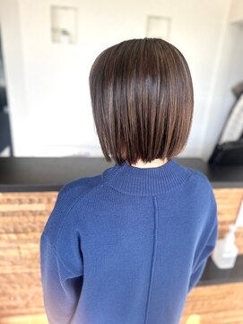 ヴァン カウンシル 王子(VAN COUNCIL) 大人綺麗なシルエットのミディアムボブ×髪質改善うる艶TR#1