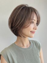 シオミエイチ タイムレス 垂水(shiomi H timeless)&nbsp;ひし形レイヤーボブ/オリーブベージュ/ショートボブ/立体
