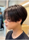 30代　ミディアムレイヤー　レイヤーカット　ショート