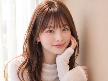 フラワーズ(Flowers)の写真/《垢抜け×小顔見せは顔周りが決め手》骨格に合わせた顔周り・前髪カットで横顔まで美しいスタイルが叶う♪