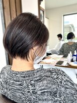 ヘアストーリー リズム(hair story r ism)&nbsp;頭と首をキレイにみせる、伸びても安心して♪妊婦さんショート♪