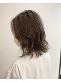 YOKE ミディアムボブ ミルクティー ケアブリーチ