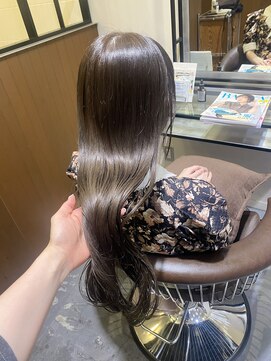 リリアーナ(LILIANA) イルミナカラー/ラベンダーグレージュ/グレージュ/透明感カラー