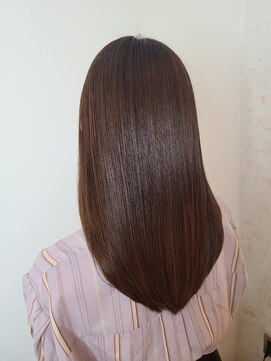 ジーナ 本八幡(Zina) 大人かわいい20代30代40代小顔ショコラベージュ　Zina本八幡