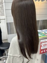 スリーオオテマエ(three. Otemae)&nbsp;くすみベージュ