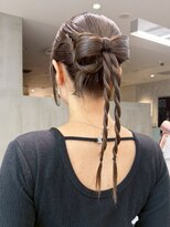 アイティーバイアルバム 松戸店(IT by ALBUM)&nbsp;おくれ毛韓国ヘアロングオリーブベージュ_ba583883