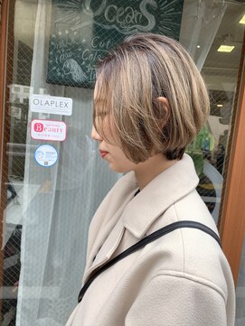 ハグ 横浜(HUG) ブロンドバレイヤージュ