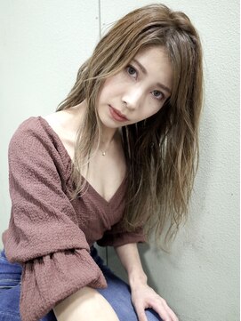 インデックスヘアソア(in'dex hair soar) 自然体ヘア  /小顔/オリーブカラー／ハイライトカラー