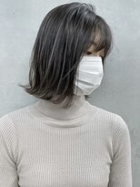 ハイライトグレージュ/ホワイトアッシュ/コンサバ/ブリーチなし