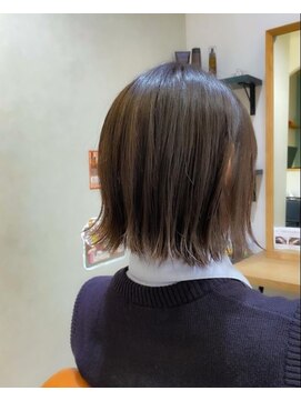 エン(enn) 【enn】外ハネ×ボブ