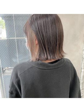 アリー 原宿 表参道(ALLY) 【ALLY 濱田】外はねボブ × インナーグレージュ 20代/30代/40代