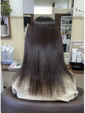 コアフィールフィス(COIFFURE fils) 【見附今町トリートメント】