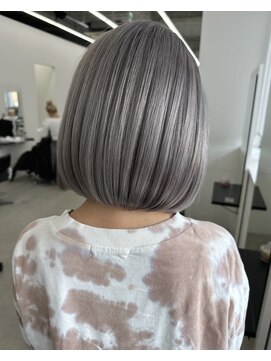 エゴル ナゴヤサカエ(ENGOL NAGOYA SAKAE) 【ハイトーン海外風ボブ】メタリックシルバー【 bob style】