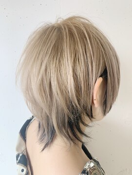 ユーフォリア 池袋東口駅前店(Euphoria) 【Mizuki指名で叶う♪】インナーカラーのショートウルフ : )