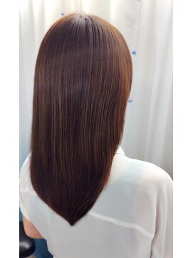 ベルエキップ(La Belle Equipe) 【髪の調律ケア】で極上のツヤ髪に♪