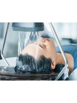 【話題の頭浸浴導入☆】頭皮環境を整えるKASUIスパが◎頭皮診断付きで毛穴の汚れを落とし健康な髪へ導く♪