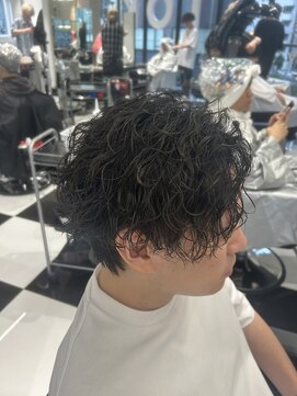オーシャントーキョー(OCEAN TOKYO) メンズパーマツイスパ波巻きスパイラルマッシュセンターパート