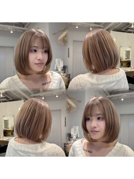 イリ 梅田(ili) ボブベージュ