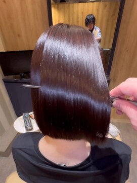 カミケンパセオ(kamiken.paseo) 曲線を描くナチュラル美髪縮毛矯正【カミケンパセオ/福島】