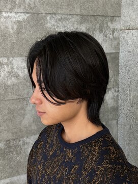 ニアウ 伊勢崎連取店(Niau) センターパートウルフニュアンスパーマメンズミディアム眉毛