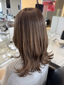 シャンプーボーイエイムス(SHAMPOO BOY aims) ベージュカラー