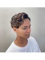 キングマンバーバー 四ツ谷2nd(KING MAN BARBER)&nbsp;オールバックワンカールパーマ