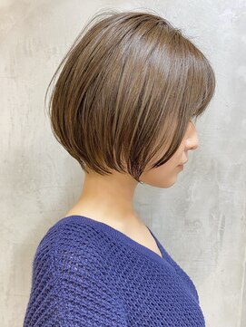 エリマ 調布(elima) 綺麗なシルエットの丸みショート イメチェン イルミナカラー前髪