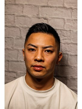 グレイスフルバーバー 新宿野村ビル店 フェード【バーバースタイル】