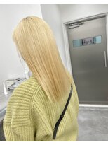 ケプカ(KEPKA)&nbsp;金髪　切りっぱなし　ロング　ハイトーン