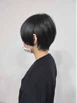 コヨミ(koyomi)&nbsp;耳出しスッキリショート10代20代/30代