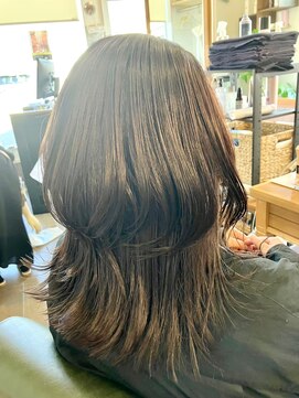 アンバー(amber) ウルフカット